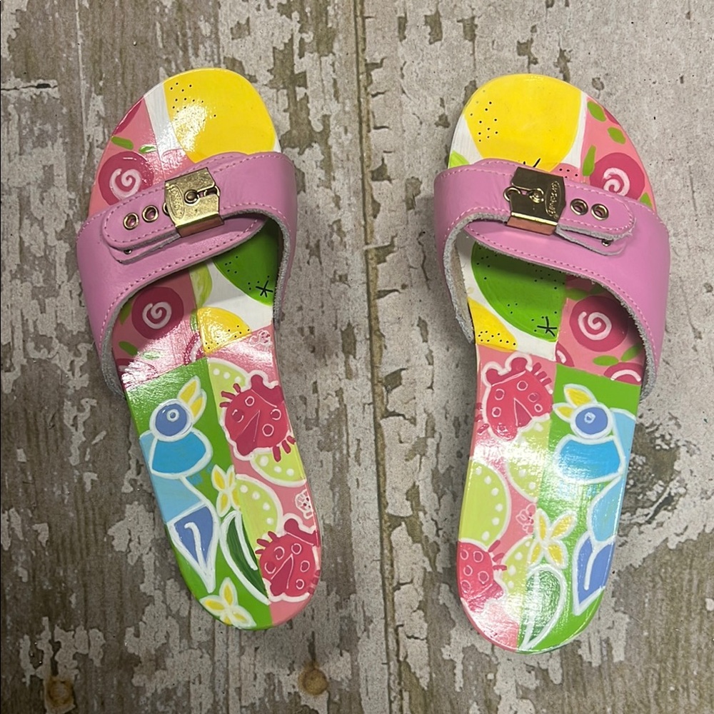 Hand Painted Lds. Dr Scholl’s Sandal. Colorful patchwork. Sz 7